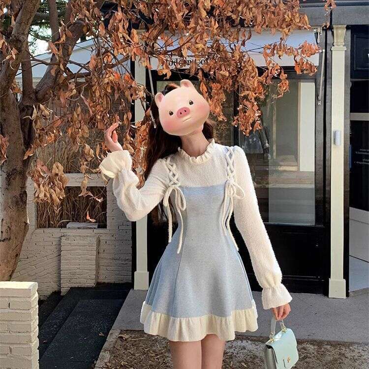 DHEssentials Little Chanel Fake Two-Piece for Women Winter Miu Loose Fit Waist-Cinching Petite Short Dress New Style