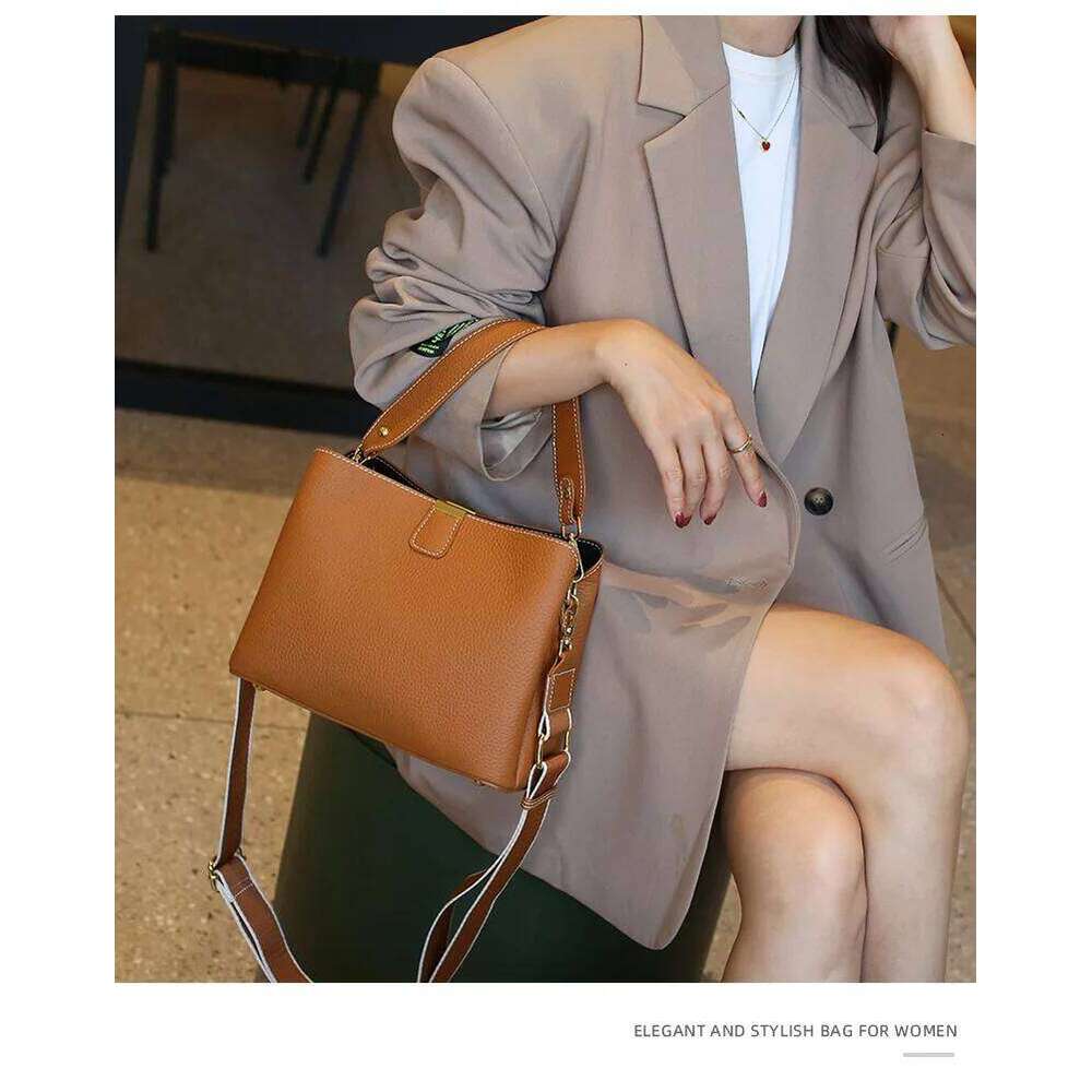 Designer Bags Women's Genuine Leather Handbag Bucket Style Casual Lady Fashion Shoulder Crossbody Messenger Bag For Girls 2025 Hot Sale Luxury Ba