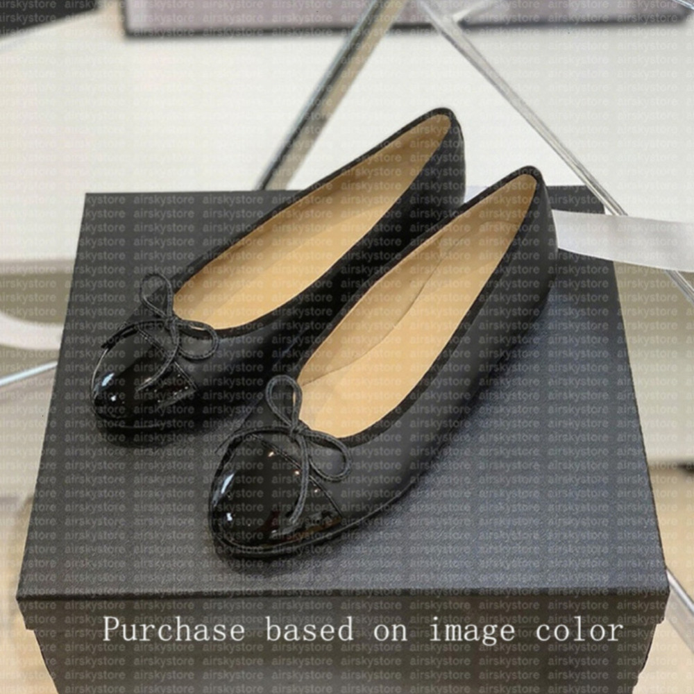 Chaussures de créateurs Designer Paris Black Ballet Flats Chaussures Femmes Quilted Great Le cuir Slip on Ballerina Luxury Round Toe Dames Dames