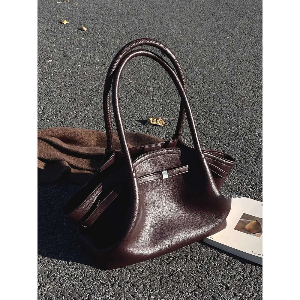 Designer Bag Tote Bag Shoulder Bag French Designer High End Feel Women New Versatile Single Shoulder Underarm Handheld Tote Bag