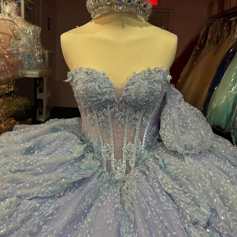 Light Blue Shiny Ball Gown Quinceanera Dresses Off The Shoulder Beading Crystal Tiered Tull Party Birthday Sweet 16 Dress Vestidos 15 De Anos