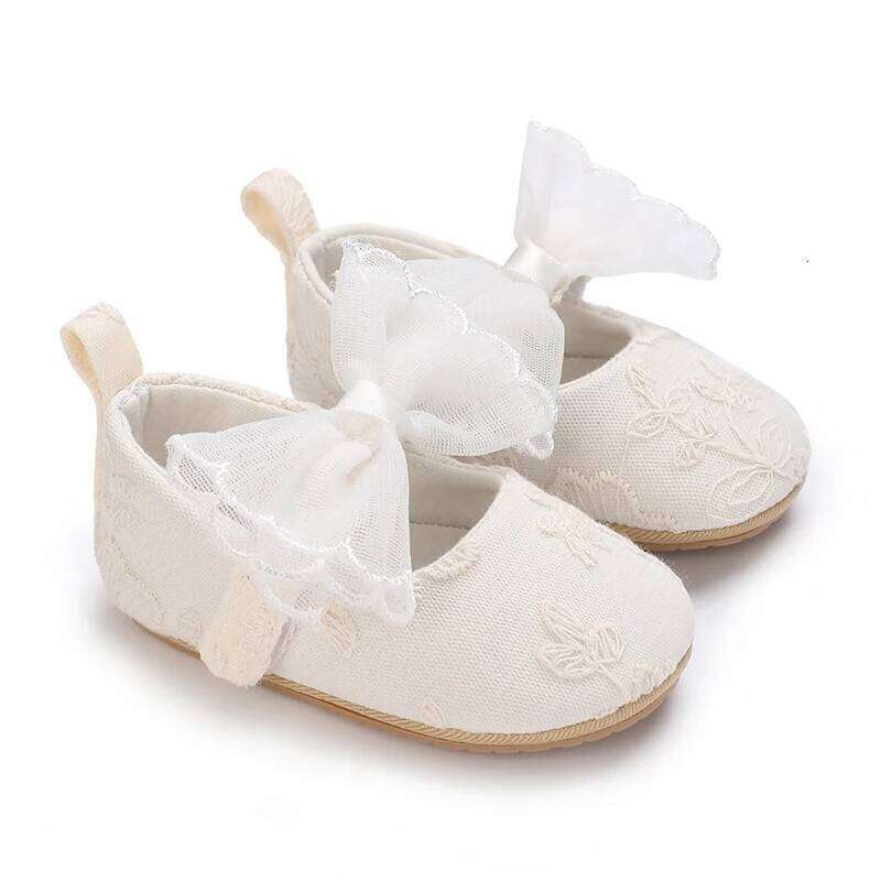 Cute Lace Baby Princess Shoes for Spring And Autumn 0-18M Infant Girls Rubber Sole Bow Detail Anti-Slip Footwear