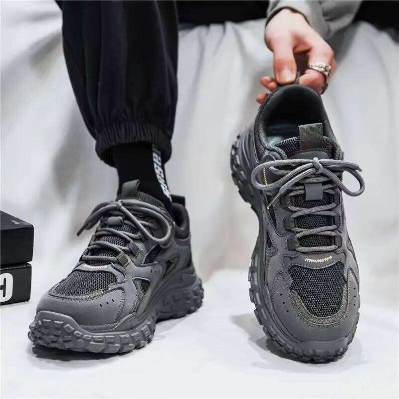Men's spring breathable mesh sports thick sole non slip casual running simple comfortable trendy shoes