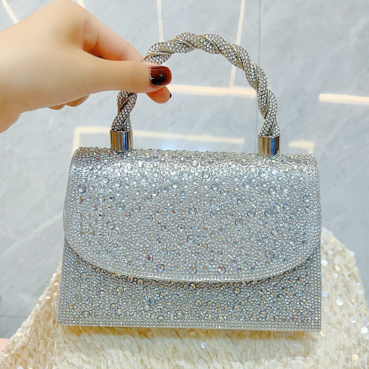 TB BHULAMTE Designer Bag New French Full Diamond Social Party Water Diamond Small Square Bag Inlaid Diamond Handbag Luxury Shoulder Cross Bag