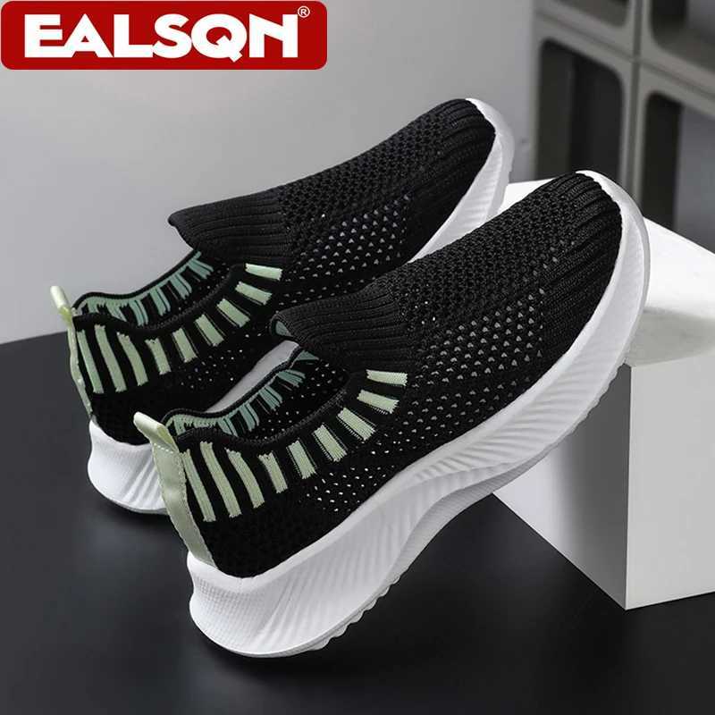 Kids Boys Breathable Mesh SlipOn Shoes Lightweight Children Socks Sneakers Casual Walking Shoes for Girls Outdoor Tennis Y250912