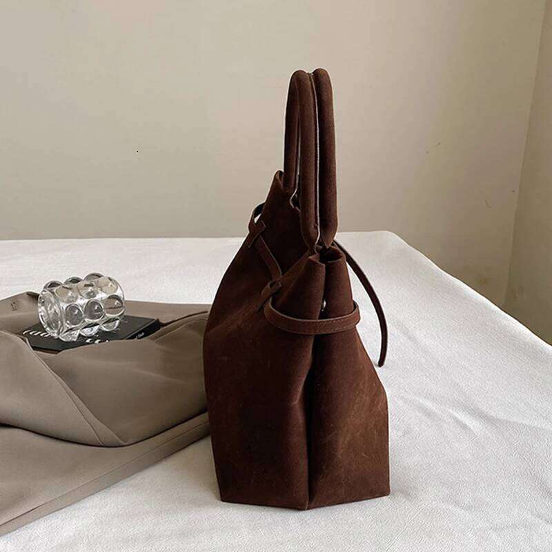 Tote Bag Ladies New Autumn/winter High-grade Niche Design Large Capacity Retro Commuter Handbag Women Shoulder Bags