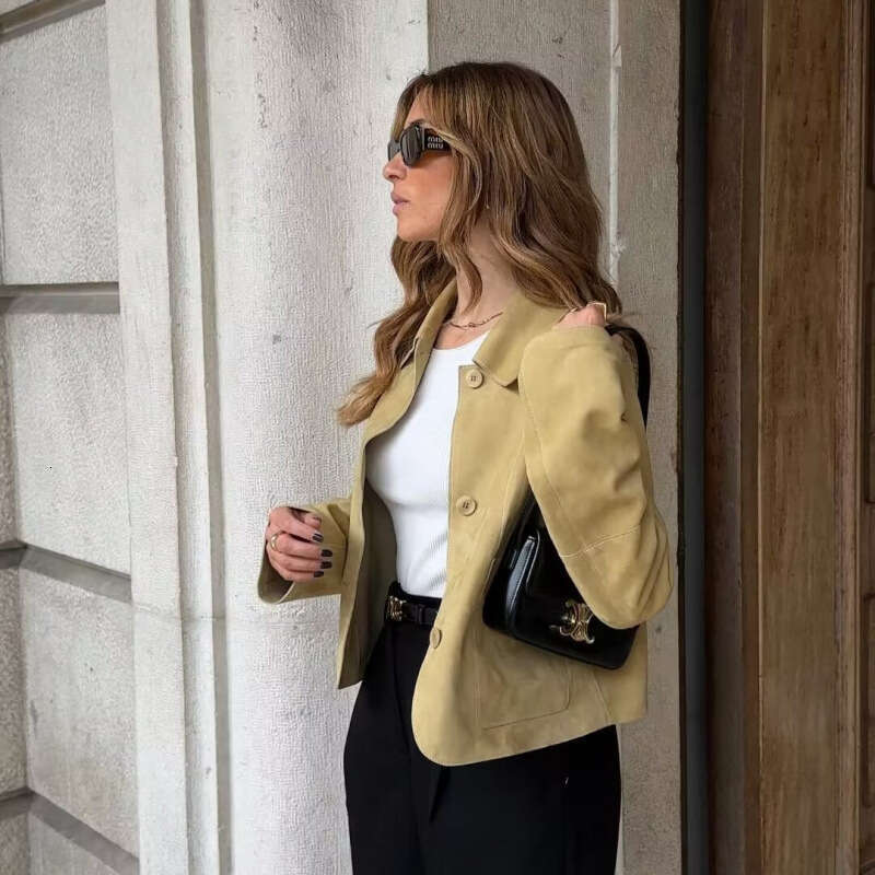 DHEssentials 2024 Autumn New Fashion Double Pocket Small Chanel Style Suede Jacket Coat Women Top A14035