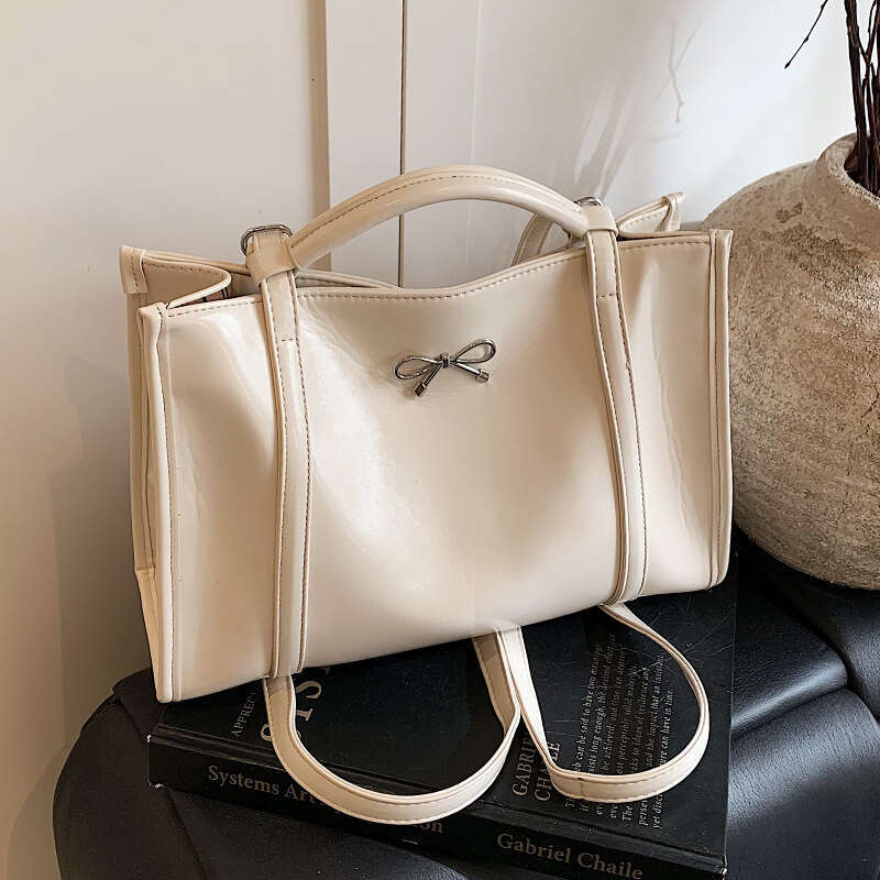 Korean High-End Large Capacity Single Shoulder Tote Bag Niche Designer Bags Casual College Style Versatile Soft Leather Backpack for Women