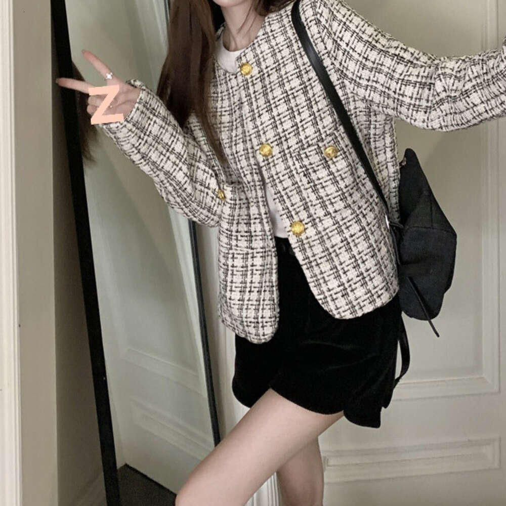 DHEssentials 2024 New Chanel-Inspired Women's Autumn Plaid Loose Socialite Style High-End Fashion Long Sleeve Jacket
