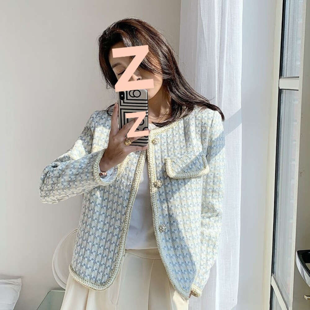 DHEssentials 2025 Spring and Autumn New French Tweed Little Chanel Style Jacket Versatile Stylish Super Beautiful Houndstooth Top for Women