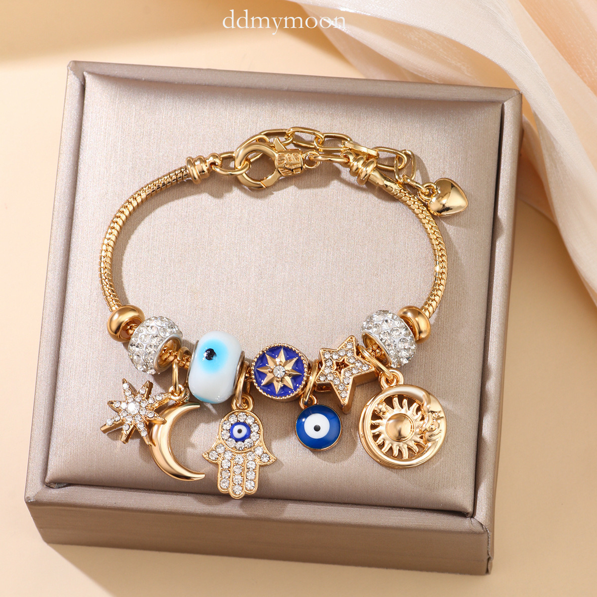 New Pan Style Multi-Element DIY for Women, Light Niche Fairy Tale Dream World Bracelet ddmymoon