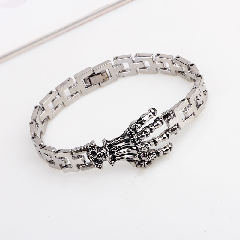 Wind Skull Claw Ornament Watch Buckle Titanium Steel Bracelet Yiwu Small Commodity Market ddmymoon