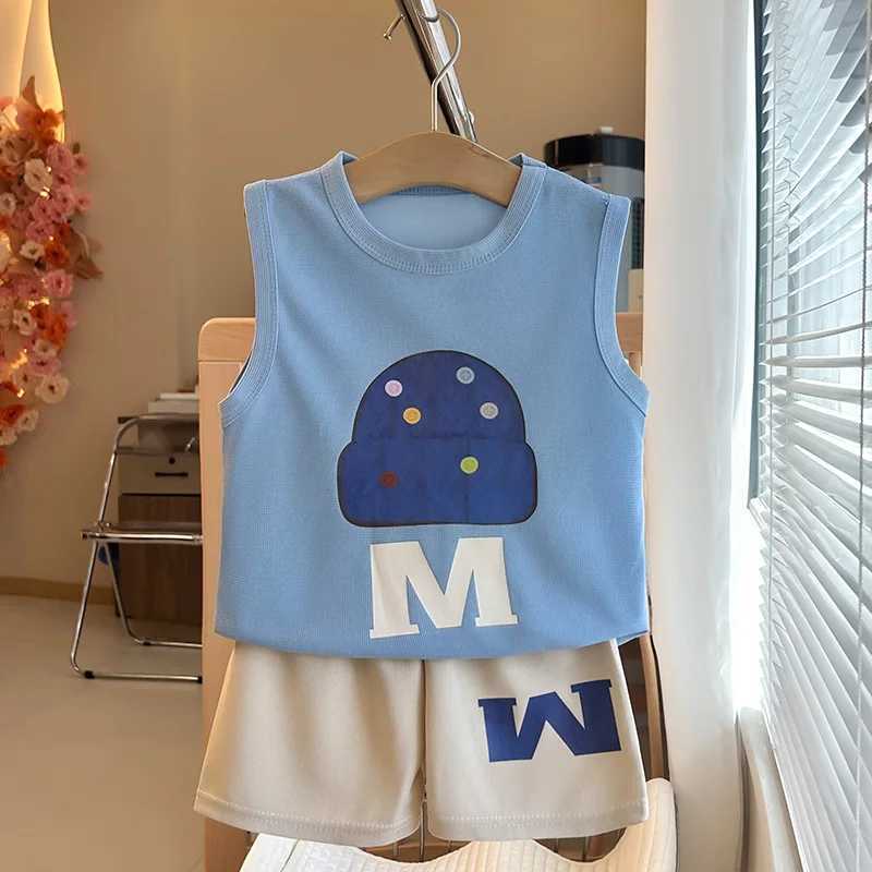 Kids Sleeveless Tracksuits Cute TShirt Shorts Summer Clothing Shortsleeved Outfits Thin Loose Tees Shorts Baby 2 Piece Set C250913