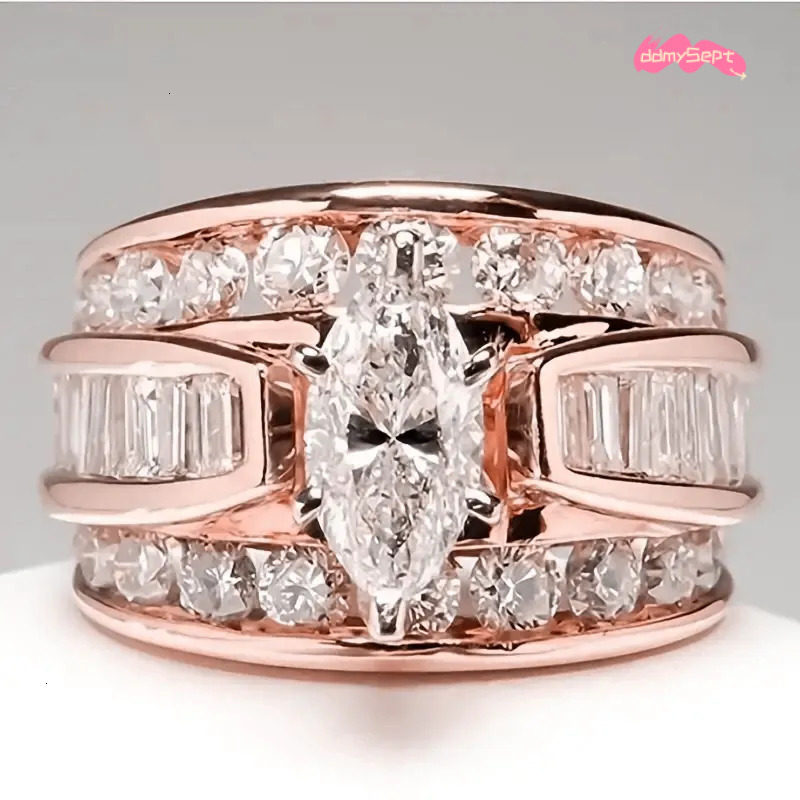 2025 New High-end Copper-inlaid Zircon Women's European Designer Wedding Ring And American Fashionable Engagement Jewelry Accessory ddmythur