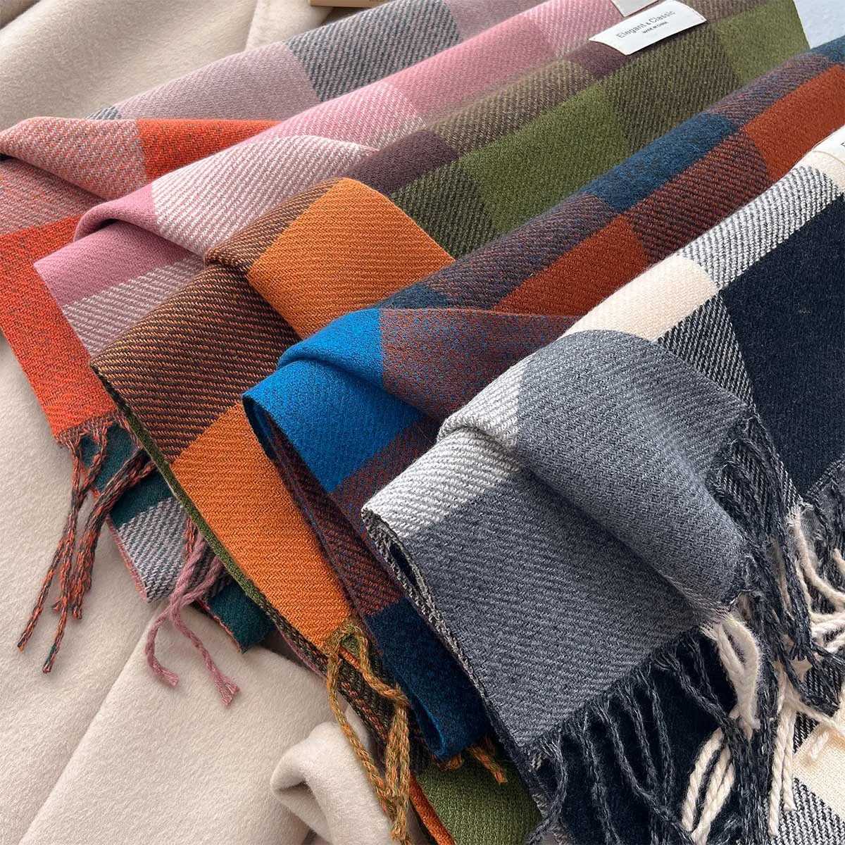 New Fashion Plaid Neckerchi Winter Warm Cashmere Scarf for Wen Girls Long Shawls and Wraps Thick Scarf With ic Tassels G250912