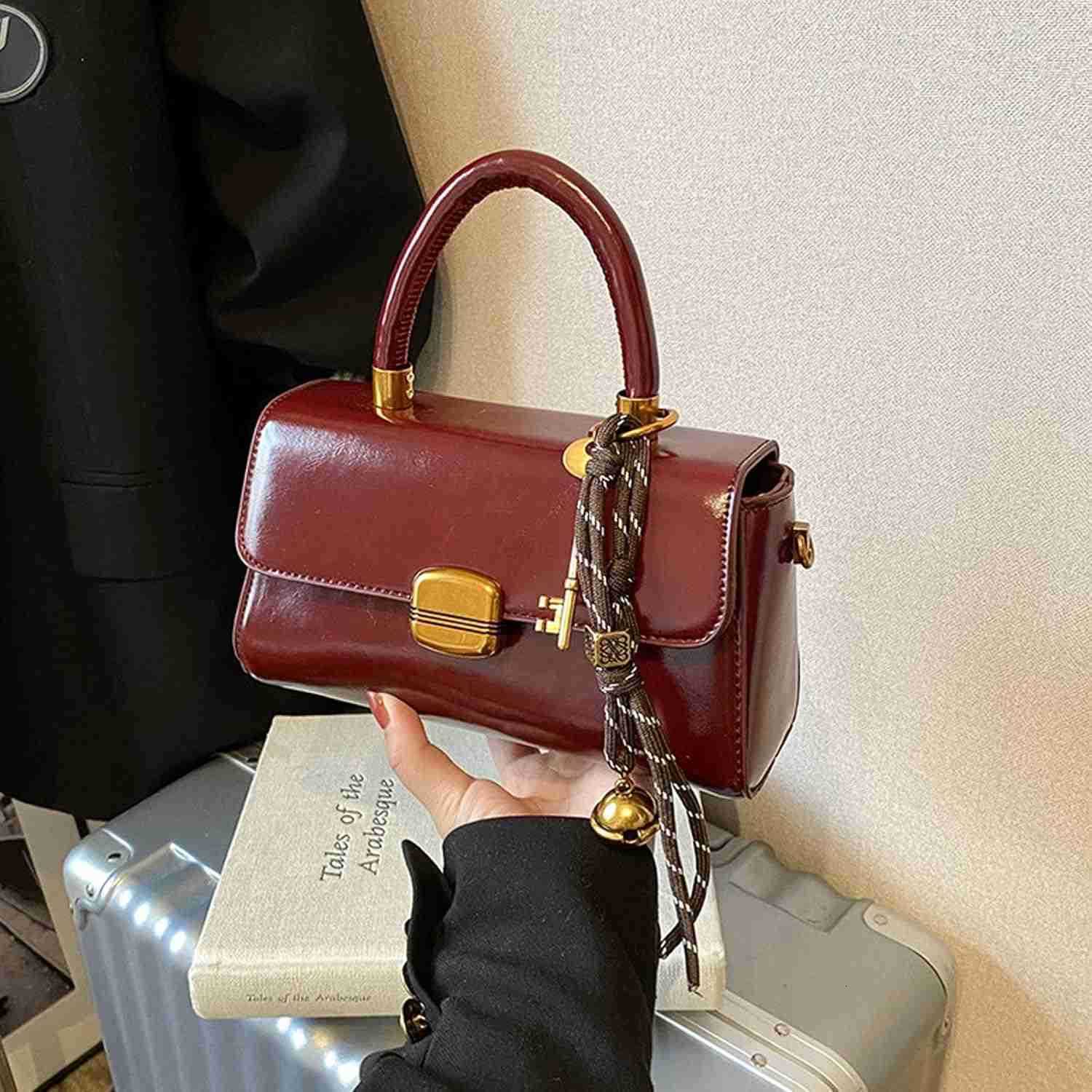 Shoulder Bags Retro Classic Purse Clutch Shoulder Simple HandBag with Zipper Closure Crossbody for WomenW250913