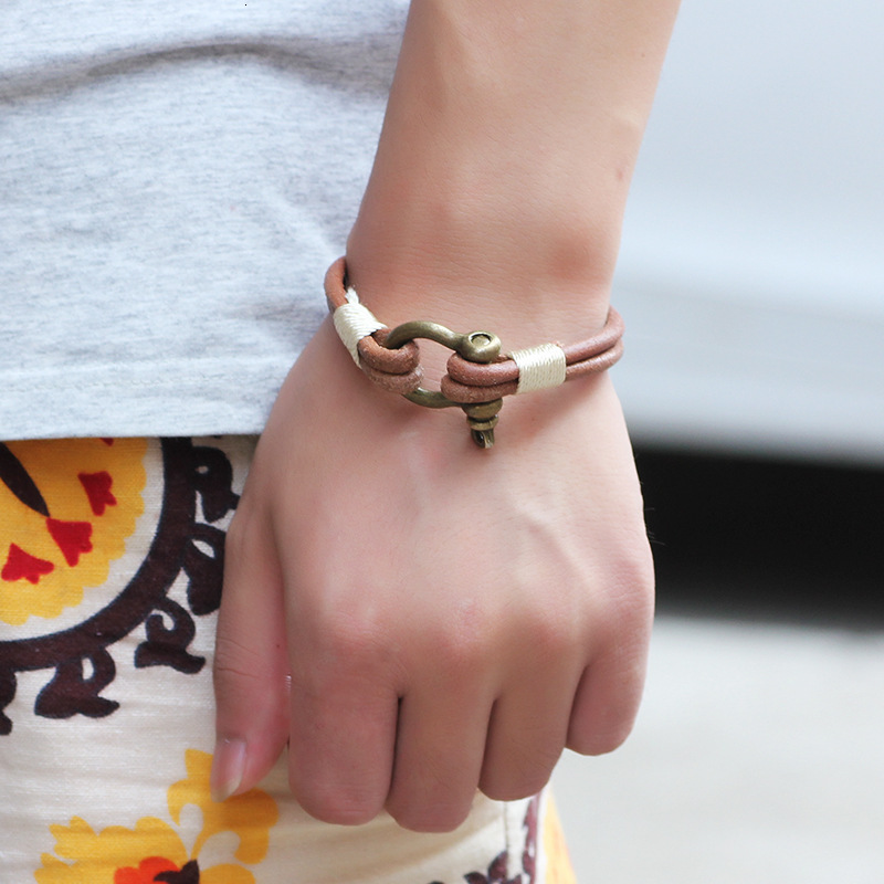 Simple Hot-Selling Genuine Leather Cord Alloy Lock Bracelet Jewelry ddmymoon