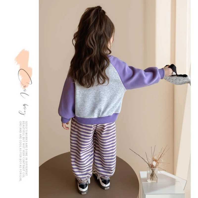 Baby Girl Clothes Set Autumn Kid Helllo Kitty Sweatshirts Pullover Top Striped Pants 2pcs Suit Children Tracksuits Outfits C250913