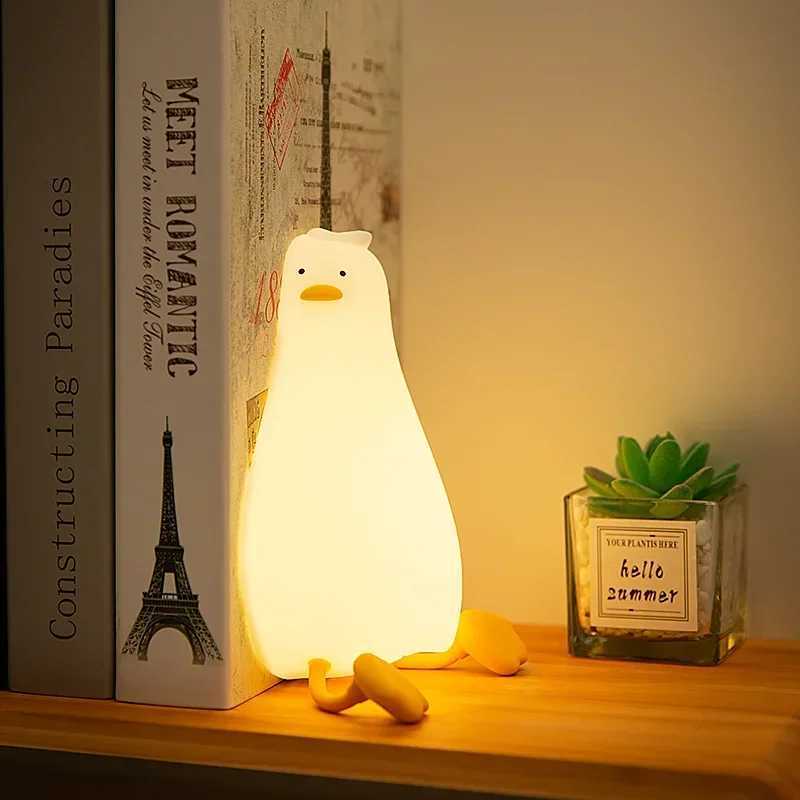 Silicone Lying Flat Duck Night Light Cute Yellow Duck 3Level Light Up Bedside Desk Touch Night Lamp Kids Room Kawaii Decoration C250913