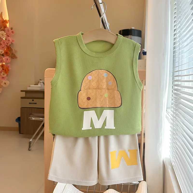 Kids Sleeveless Tracksuits Cute TShirt Shorts Summer Clothing Shortsleeved Outfits Thin Loose Tees Shorts Baby 2 Piece Set C250913