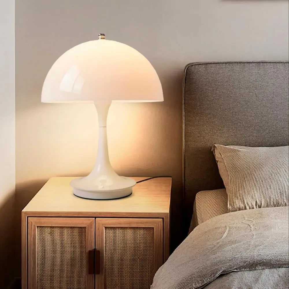 Modern Bedside Mushroom Table Lamp Bedroom USB Rechargeable LED Night Light Room Dining Table Decorative Table Lamp Lighting C250913