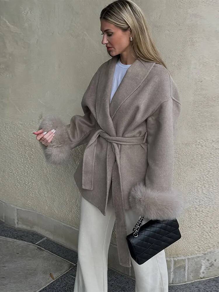 Elegant Lace Up Woolen Short Coat Solid Loose Lapel Furry Belt Long Sleeve Female Jacket 2025 Autumn Winter Lady Chic Cardigan dongdumaoyi