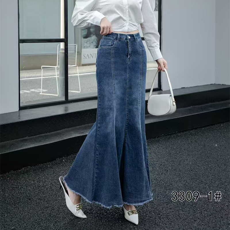 High-Waisted Denim Mid-Length Skirt - Autumn Style With Fringed Edges