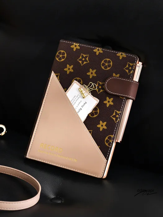 Wholesale Creative Art Vintage A5 Hardcover Lined Notebook Business Office High-Quality Printable Meeting Schedule Work Memo High-End Journal 250818 d