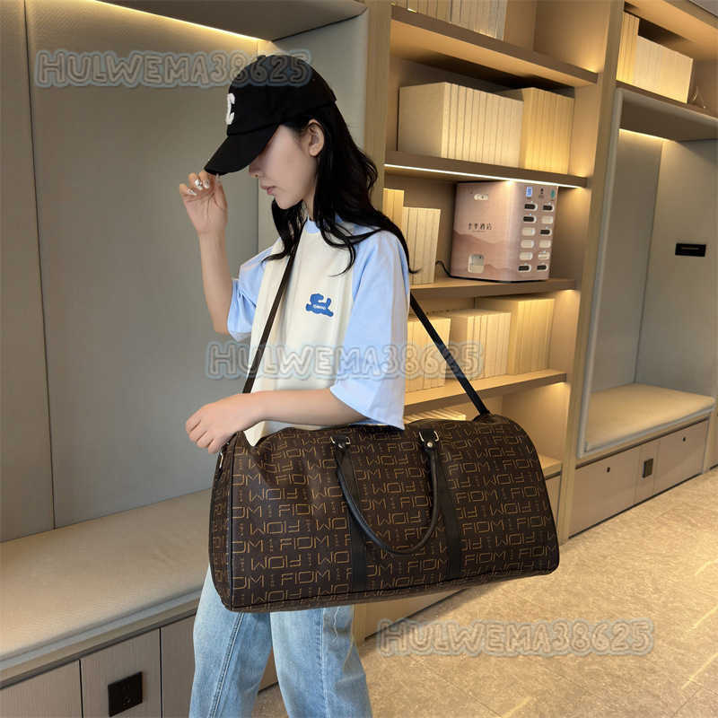 New Travel Bag New Checkerboard Pattern Waterproof Large Capacity Travel Bag Storage Bag Luggage Bag Crossbody Handbag H250913
