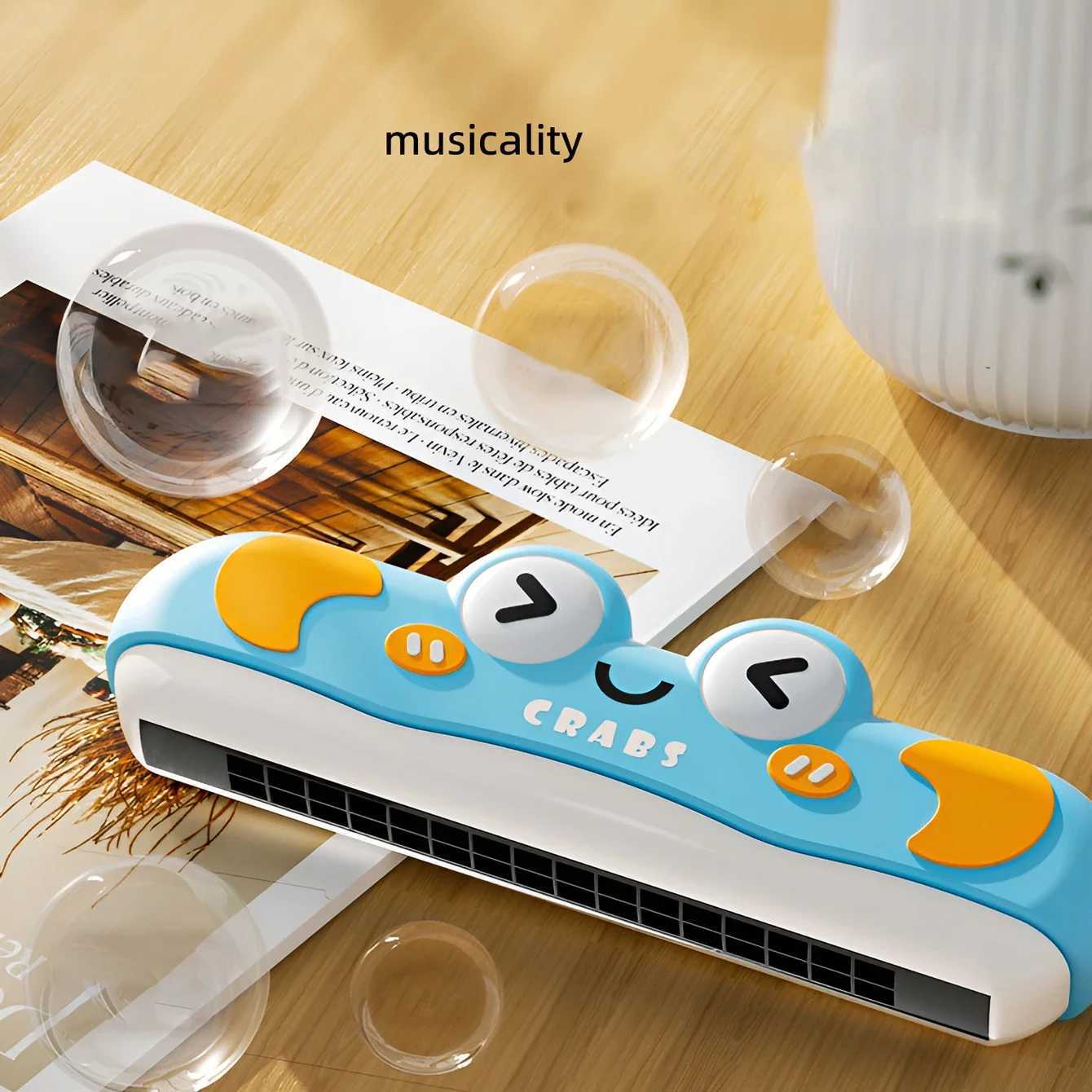 32Hole Beginner Whistle 1pcs Cartoon Harmonica Toys Cute Crab Design Washable ABS Gift for Kids Musical Learning Tool C250913