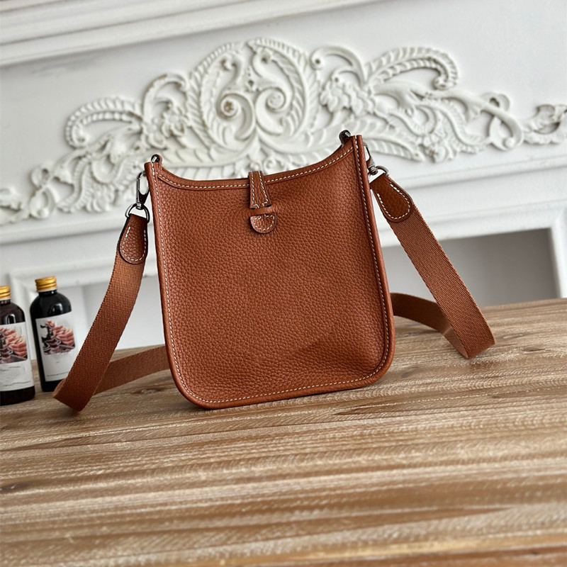 12a Top Designer Bag Handmade wax thread new Evelyn flight attendant bag mini small one shoulder crossbody cowhide wide shoulder strap small square bag Fashion Bags