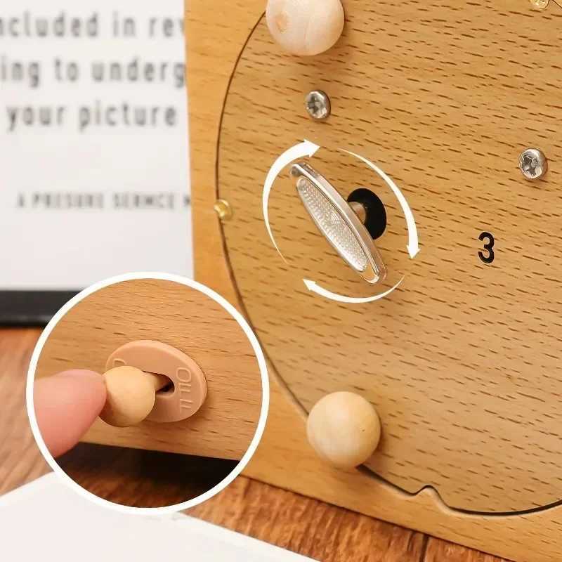 Retro Little Train Music Box Wooden Musical Box with Beautiful Music Home Room Table Decor New Year Xmas Birthday Party Kid Gift C250913