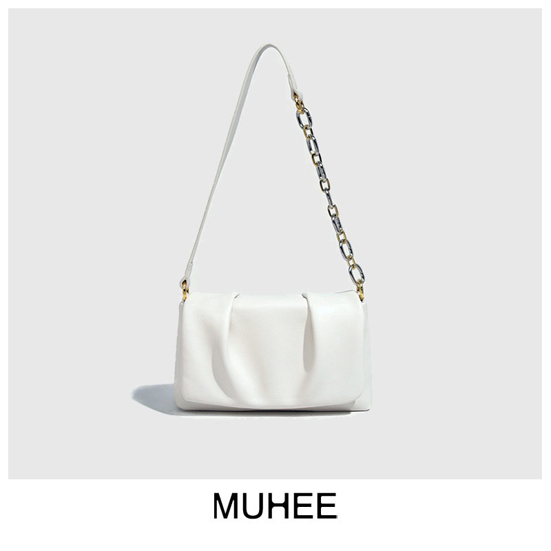 HERONG 2025 new trendy Korean version simple chain bag, fashionable single shoulder women's bag, niche design, crossbody pleated cloud bag