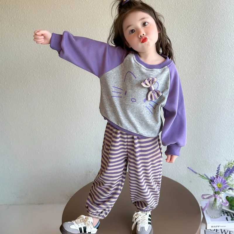 Baby Girl Clothes Set Autumn Kid Helllo Kitty Sweatshirts Pullover Top Striped Pants 2pcs Suit Children Tracksuits Outfits C250913