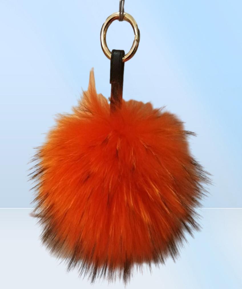 Keychains y Real Fur Ball Keychain Puff Craft DIY Pompom Black Pom Keyring Uk Charm Women Bag Accessories Gift1525194