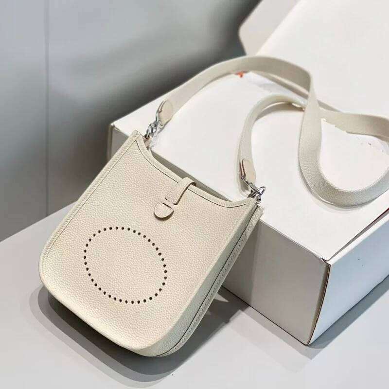 Casual Solid Color Shoulder Square Bread Shape Crossbody Purse Handbags Travel Genuine Leather Messenger Bag for Female