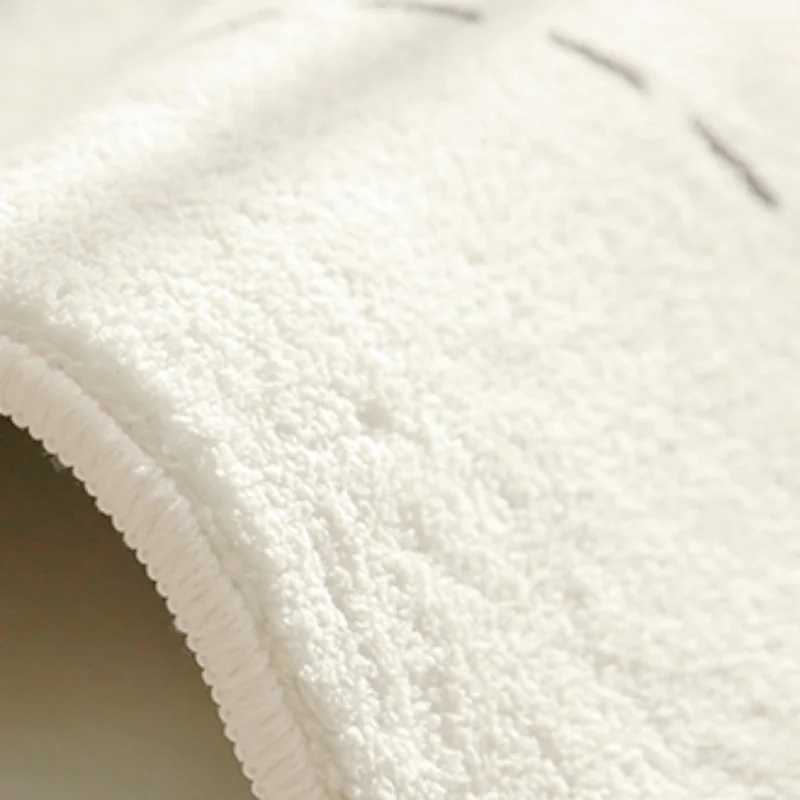 Ins Fresh Style Carpets for Living Room Fluffy Soft Bedroom Decor Flower Carpet Irregular Shape Plush Rug Home Thicken Study Mat C250913