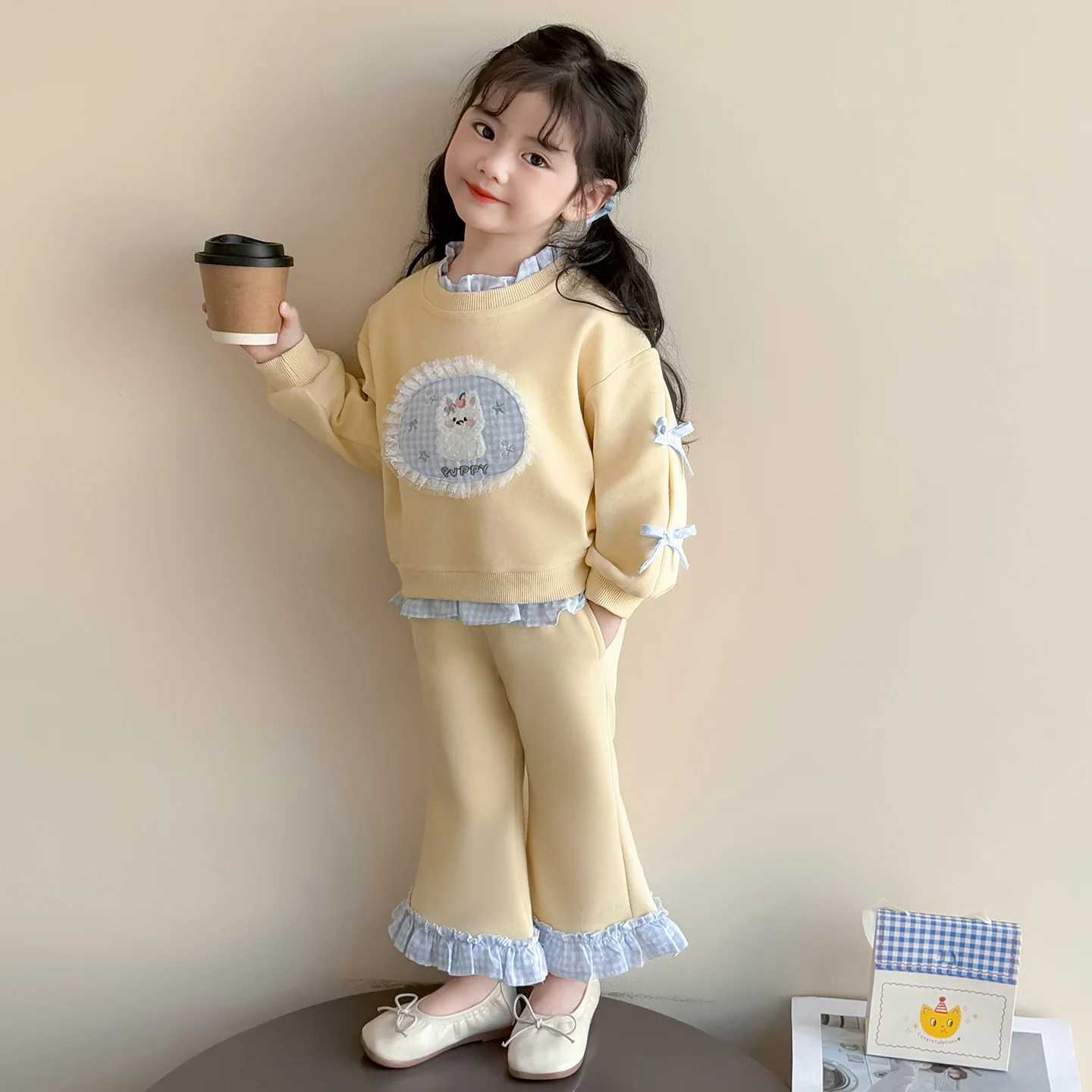 Girls Suit 2025 Autumn New Childrens Clothes Girls Baby Fashion Plaid Lace Cartoon Hoodie Twopiece Set Casual Simple C250913