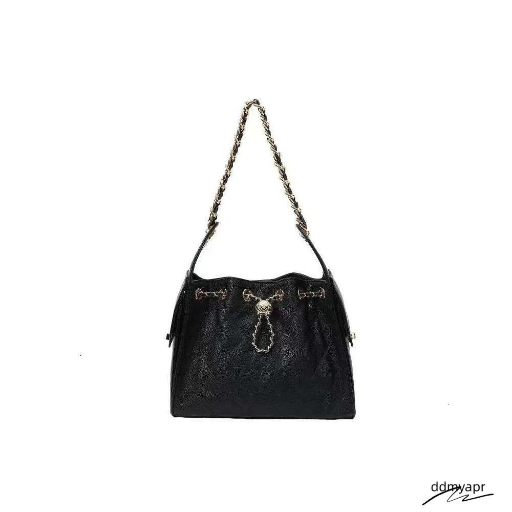 Insulated Chic Nanfeng Handbags: Modernized Fashionable Accessory Perfect For Daily Use ddmyapr