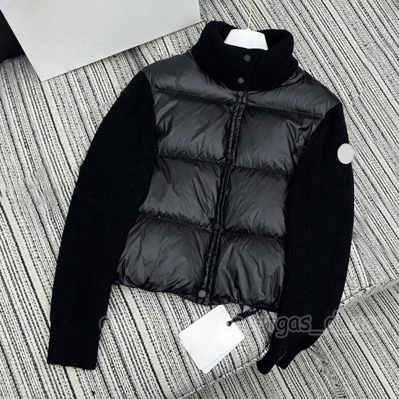 Brand Women Puffy Outerwear Designer Blue Knitted Sleeve Padded Jacket Luxury Winter Vacation Street Style Puffers Coats