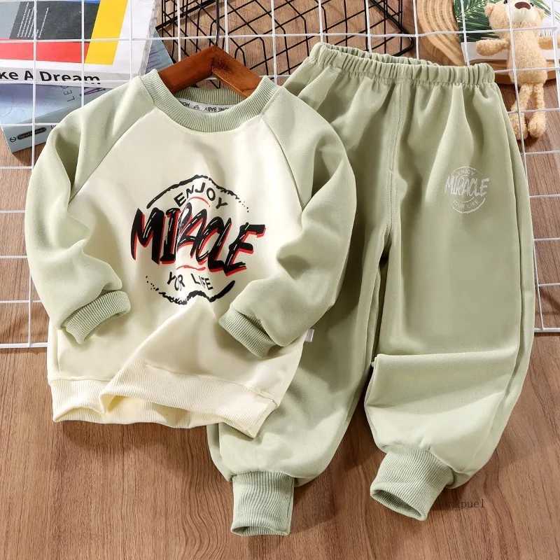 2PC 2025 Childrens Sweater Sports Sets Boys Letter Suit Spring Autumn New Kids Pants Tops Loose Fashion Casual Suit C250913