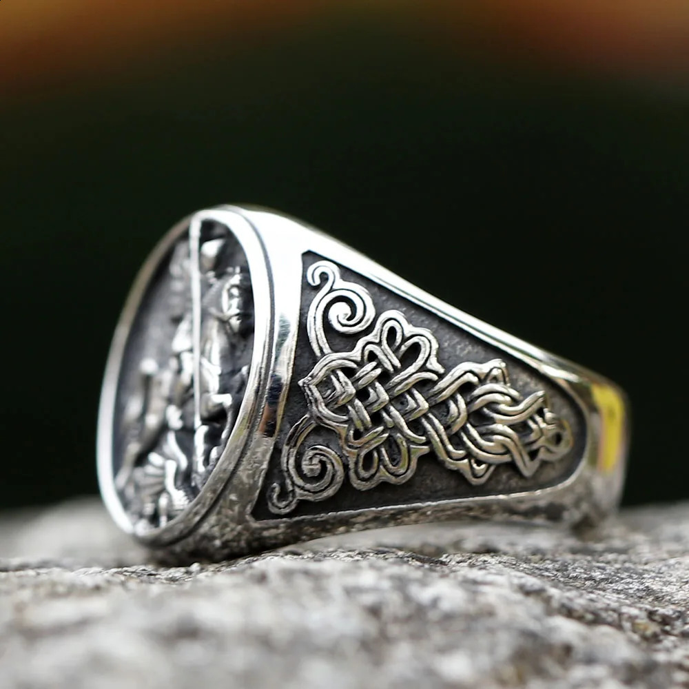 Mens 316L stainless steel ring Special knight fashion Ring For Men Chic Fancy Halloween Jewelry 250912