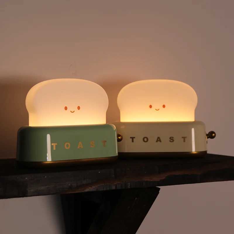 Cute Toast Night Light Small Table Lamp Bedroom Atmosphere Cute Creative Light for Birthday Gift Bedroom Decor C250913
