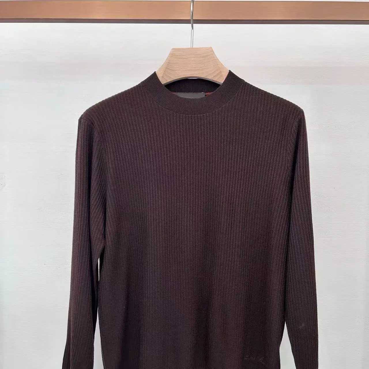 Italian LP autumn and winter new old money wind crew neck knitted sweater business casual mens simple longsleeved sweater W250905