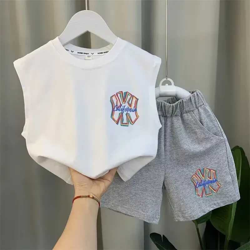 Boys and Baby Cotton Summer Vest Set New Childrens Letter Short Sleeve Tshirt Short Shorts 2Piece Clothing Cool Set C250913