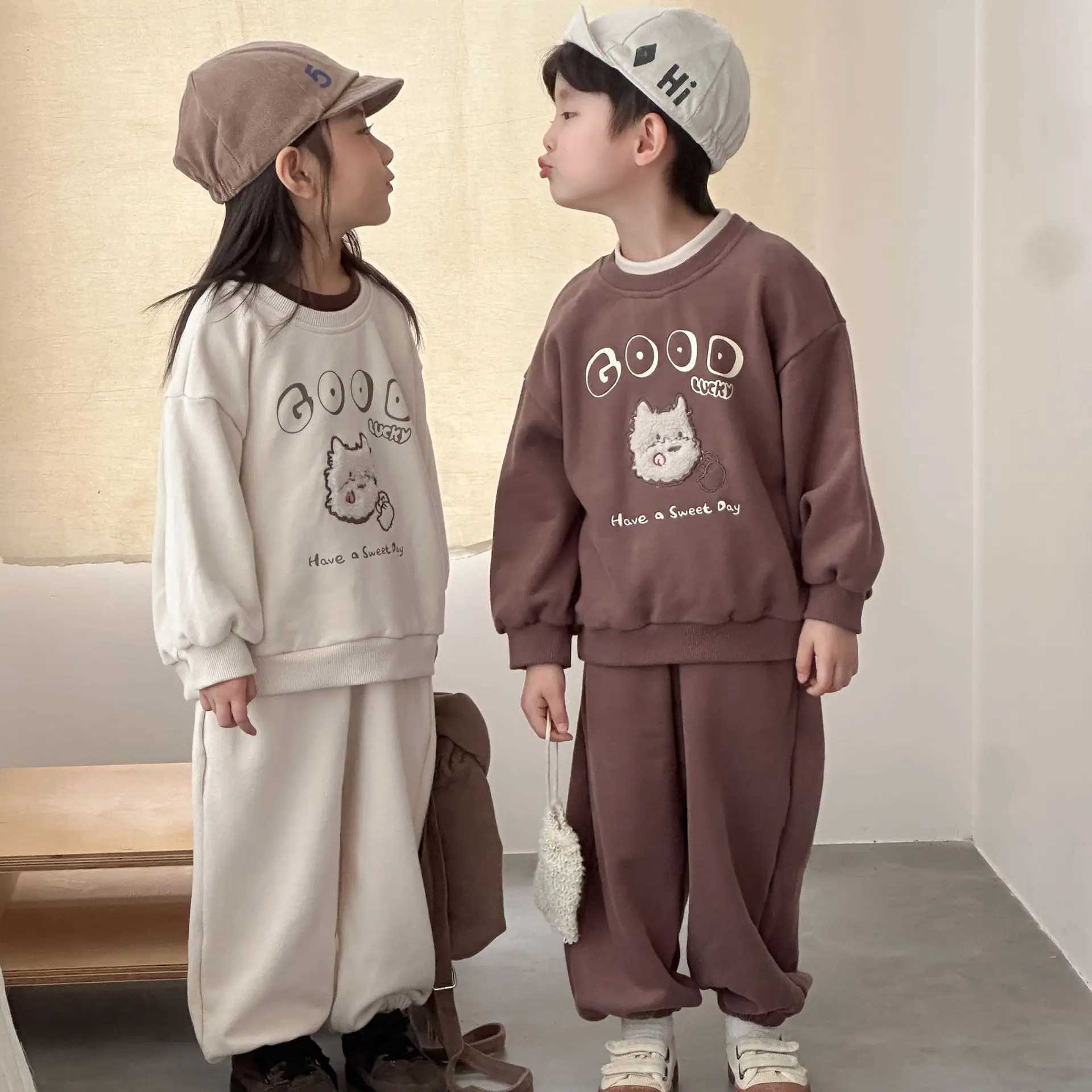 Kids Baby Boy Sport Sets Autumn Cartoon Embroidery TopElastic Waist Pants Baby Boy Sets Long Sleeves Toddler Boys Twopiece Set C250913