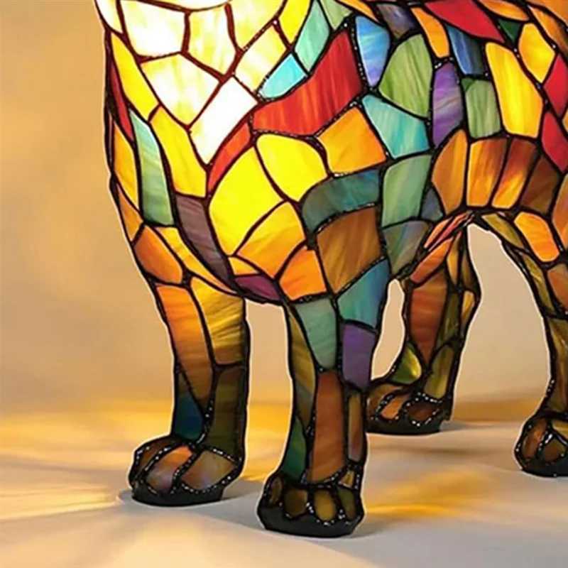 BAARPet Dogs Table LampsTabletop Night Light Chihuahua LampsDog Series Art Night Light In Retro Stained Resin Design C251122