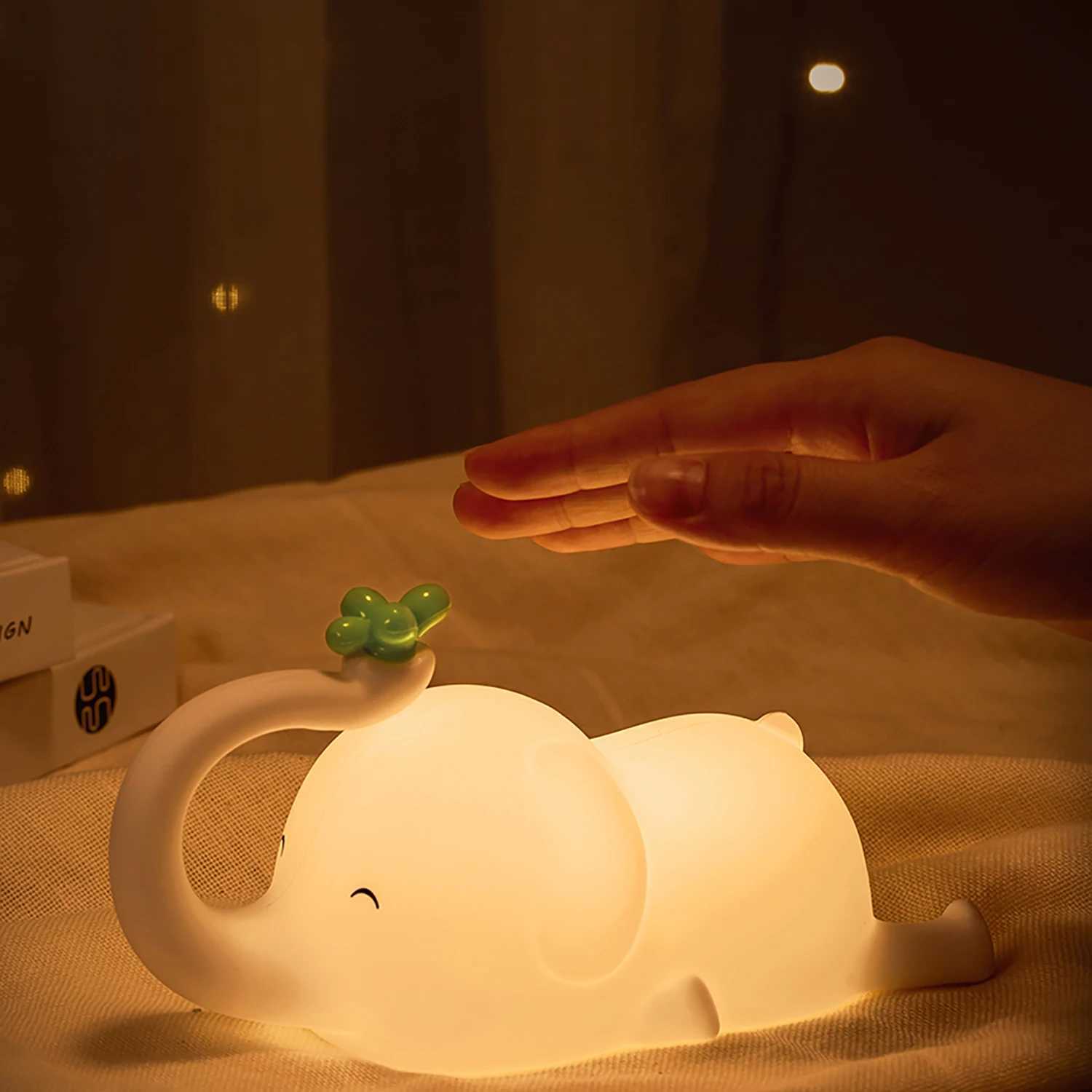Cute Silicone Night Lights Sheep Cartoon Bedroom Lamp for Childrens Room Decor Rechargeable Timing Dimming Sleep Night Light C251122