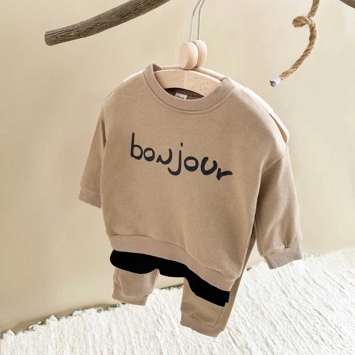 04Years Toddler Newborn Infant Baby Boy Girl Clothes Sets Letter Long Sleeve Tops Pants Casual Outfits Tracksuit Clothing C250913