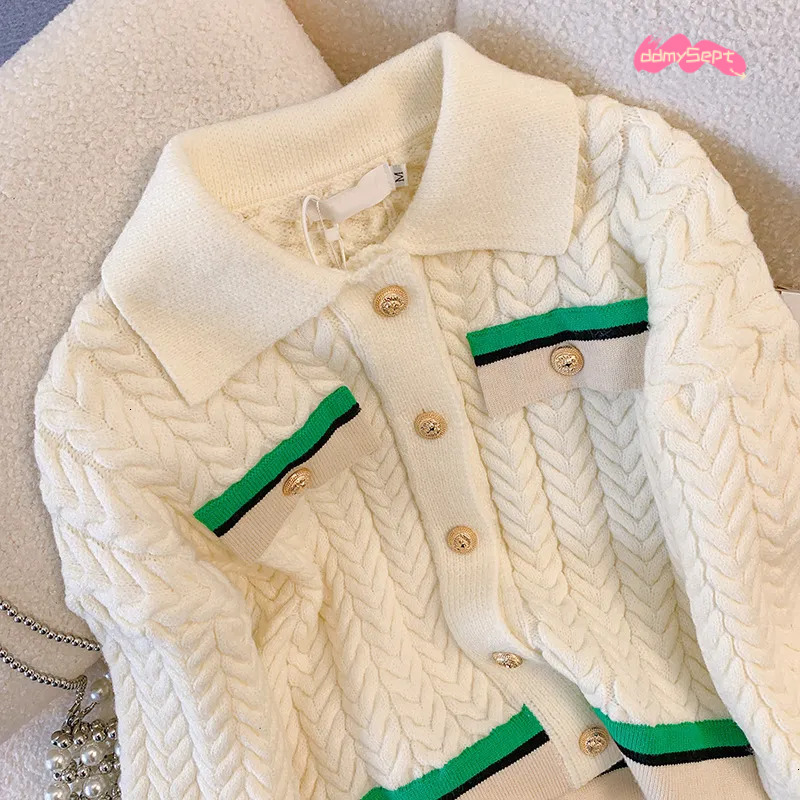 Xiaoxiangfeng Knitted Suit Womens Autumn Highend Elegant Casual Fashion Wideleg Pants Twopiece Set 250718 ddmythur